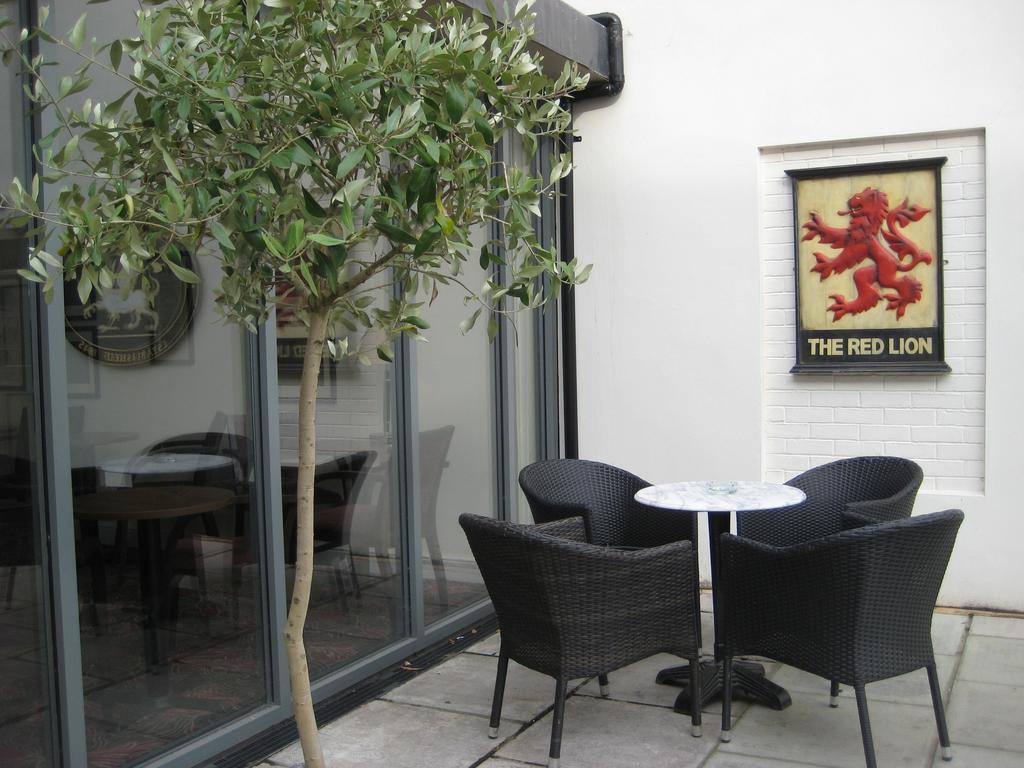 The Star And Garter Hotel 安德沃 外观 照片